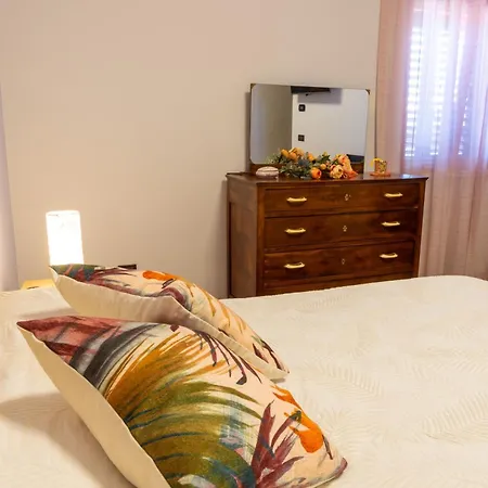 San Lorenzo Gasthuis 3*